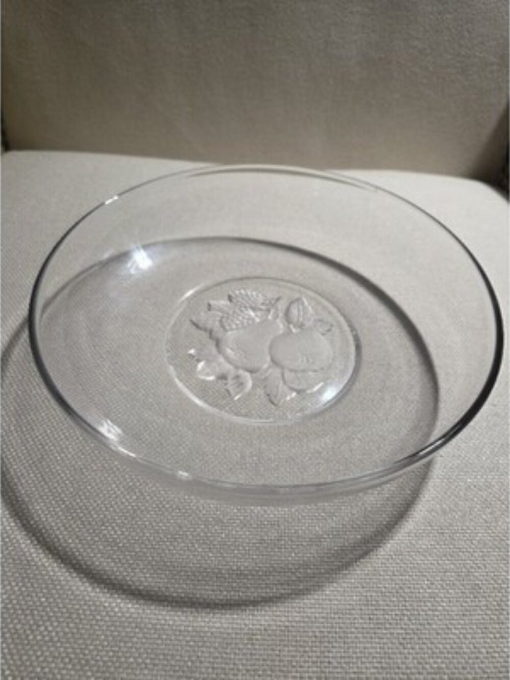 Vintage Imperial Glass Frosted Fruit Shallow Bowl Deep Salad Plate Clear 8.5"